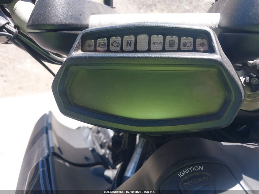 2012 DUCATI DIAVEL auction photo 7