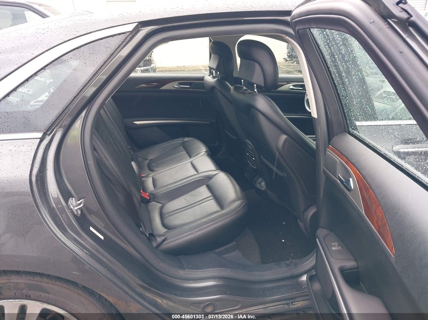 2016 LINCOLN MKZ auction photo 8