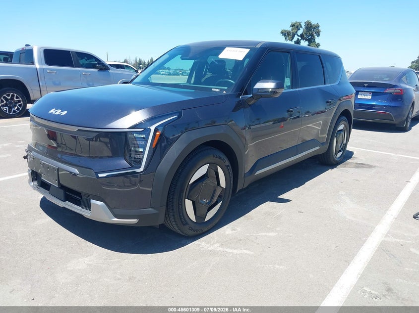 2026 KIA EV9 auction photo 2