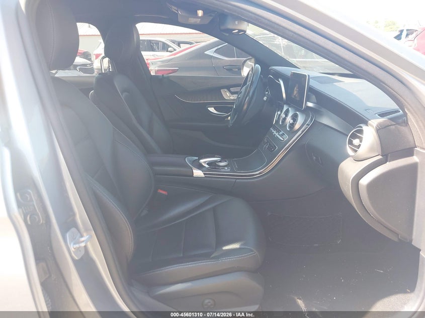 2016 MERCEDES-BENZ C 300 auction photo 5