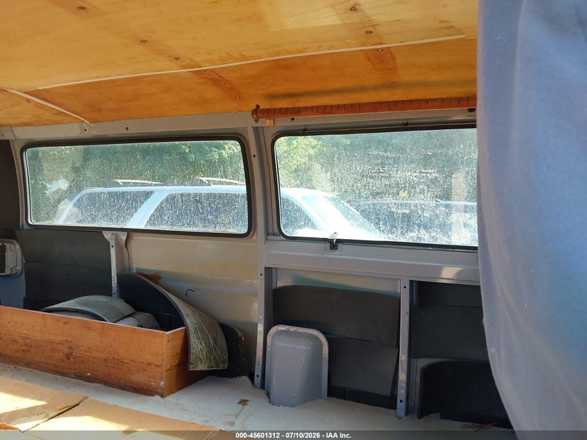 2001 DODGE RAM VAN 2500 auction photo 8