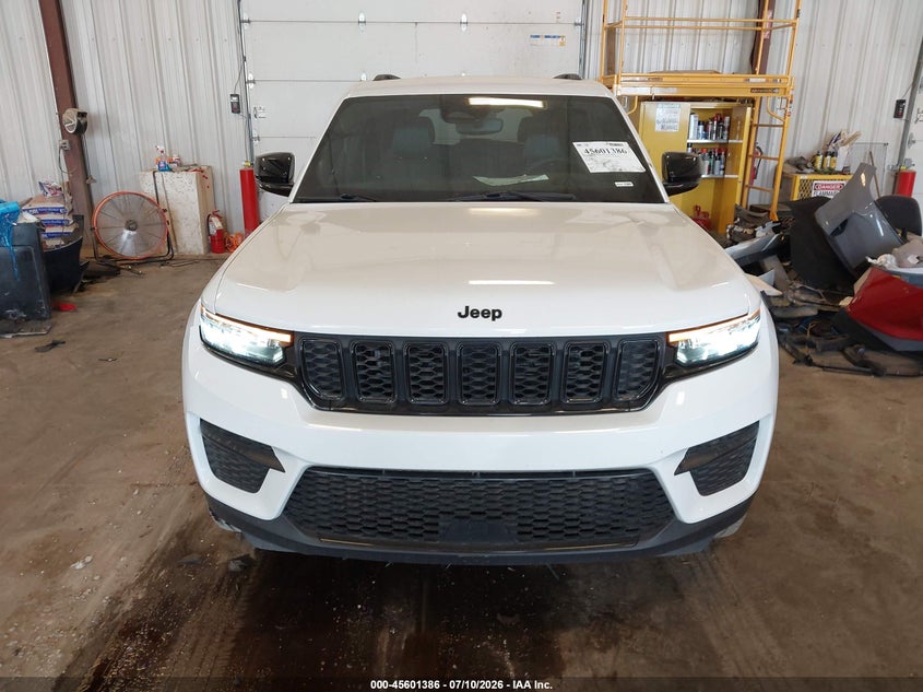 JEEP GRAND CHEROKEE - zdjęcie 12