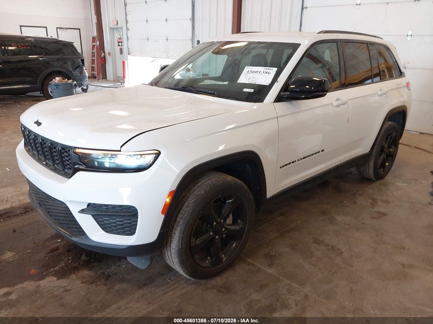 JEEP GRAND CHEROKEE - zdjęcie 2