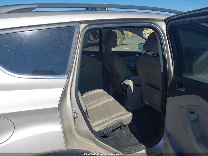 2017 FORD ESCAPE auction photo 8