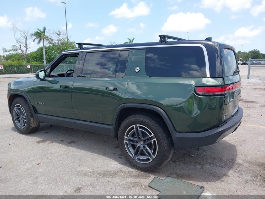 2025 RIVIAN R1S auction photo 3