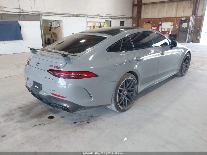 MERCEDES-BENZ AMG GT 63 4-DOOR COUPE - zdjęcie 4