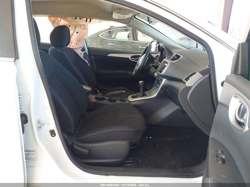 2015 NISSAN SENTRA auction photo 5