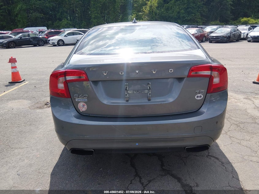 2016 Volvo S60 T5 Drive-E Premier VIN: YV126MFK2G2406751 Lot: 45601452