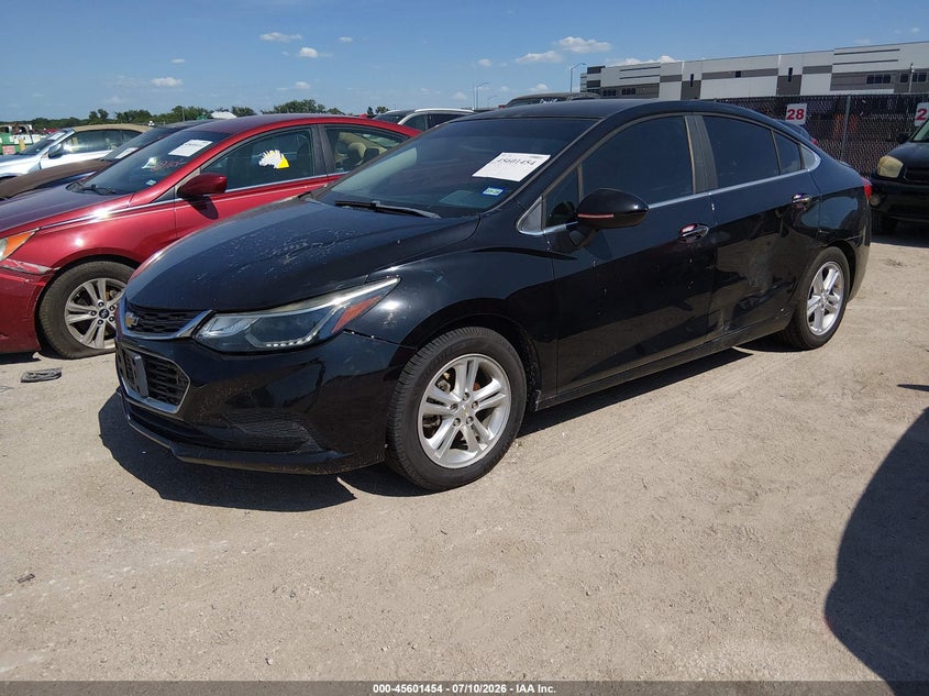 2017 CHEVROLET CRUZE auction photo 2