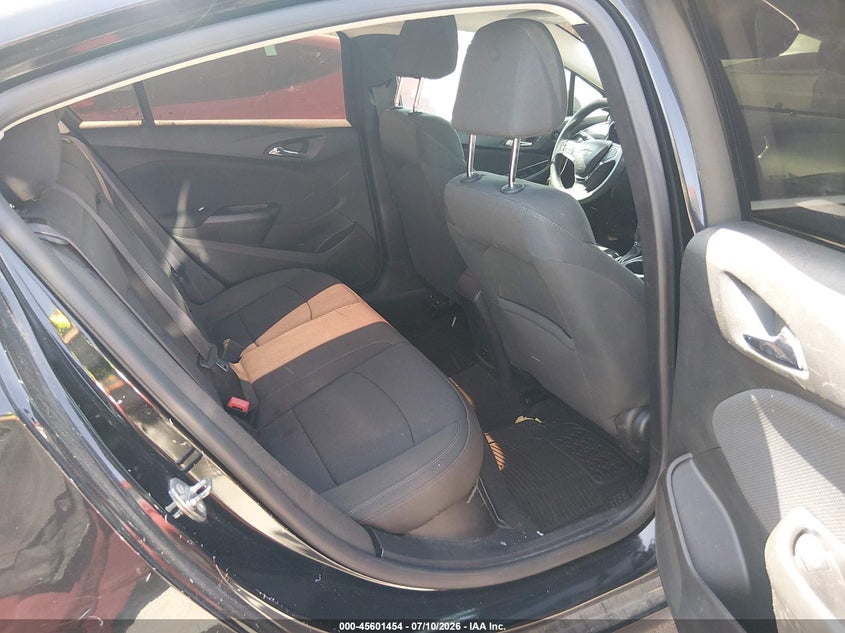 2017 CHEVROLET CRUZE auction photo 8