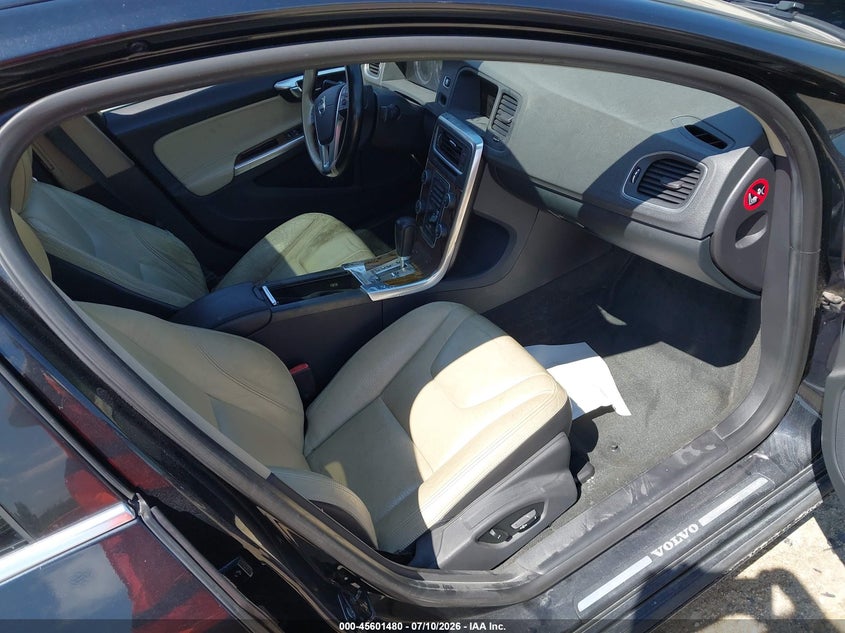 2011 VOLVO S60 auction photo 5