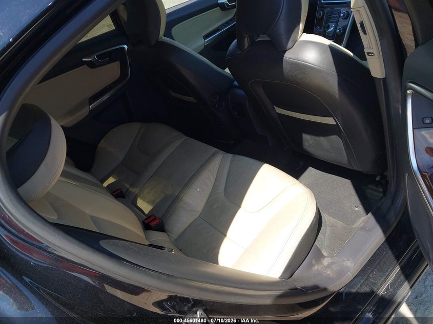 2011 VOLVO S60 auction photo 8