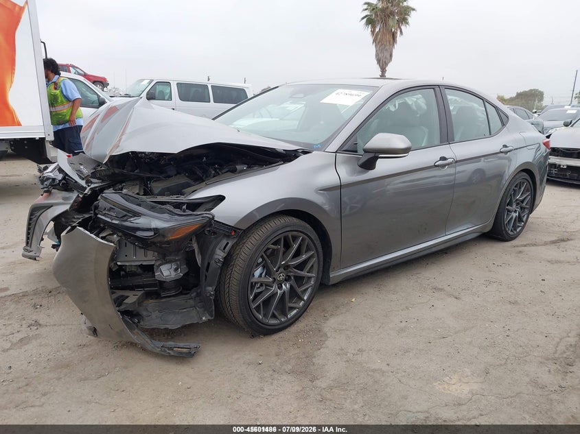 2025 Toyota Camry, Front End, IAAI, VIN 4T1DAACK8SU525512 — photo 2