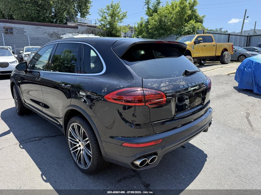 2015 PORSCHE CAYENNE E-HYBRID auction photo 3