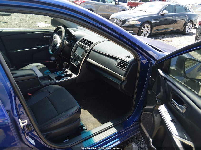 2016 TOYOTA CAMRY auction photo 5