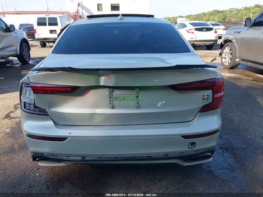 2022 Volvo S60 B5 Momentum VIN: 7JRL12TZ9NG154190 Lot: 45601574