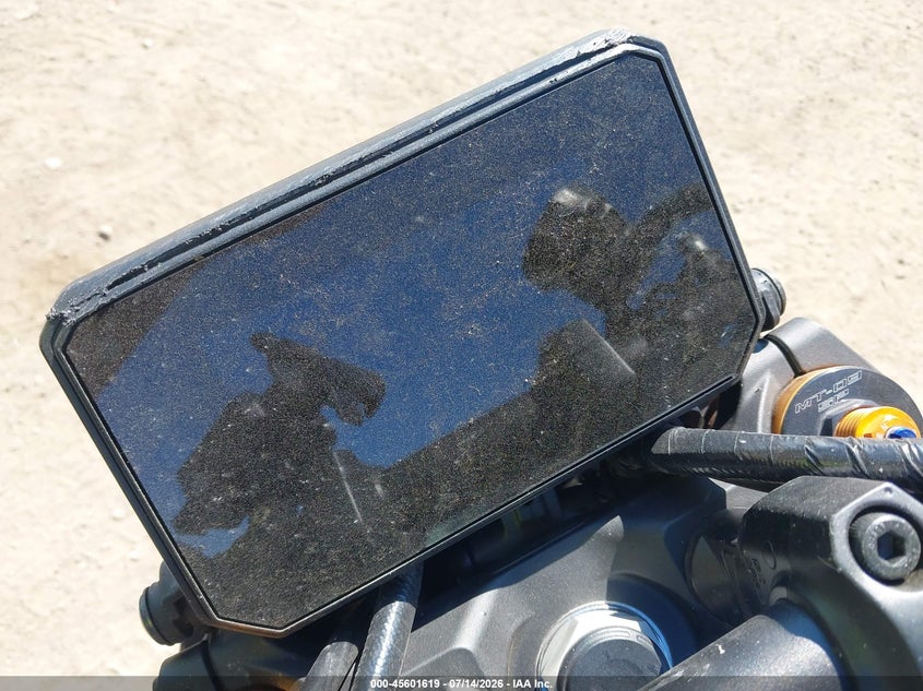 2025 YAMAHA MT09 auction photo 7