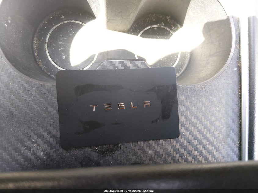 AtlanticExpress - Tesla Model 3