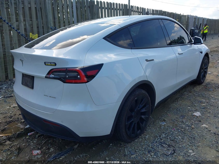 2021 TESLA MODEL Y auction photo 4