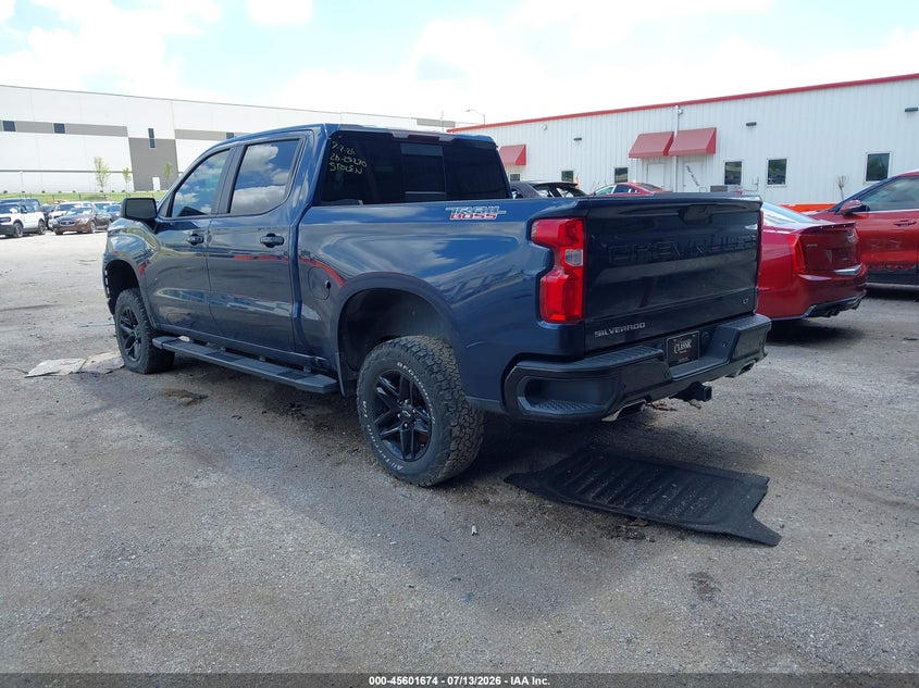 2020 CHEVROLET SILVERADO 1500 auction photo 3