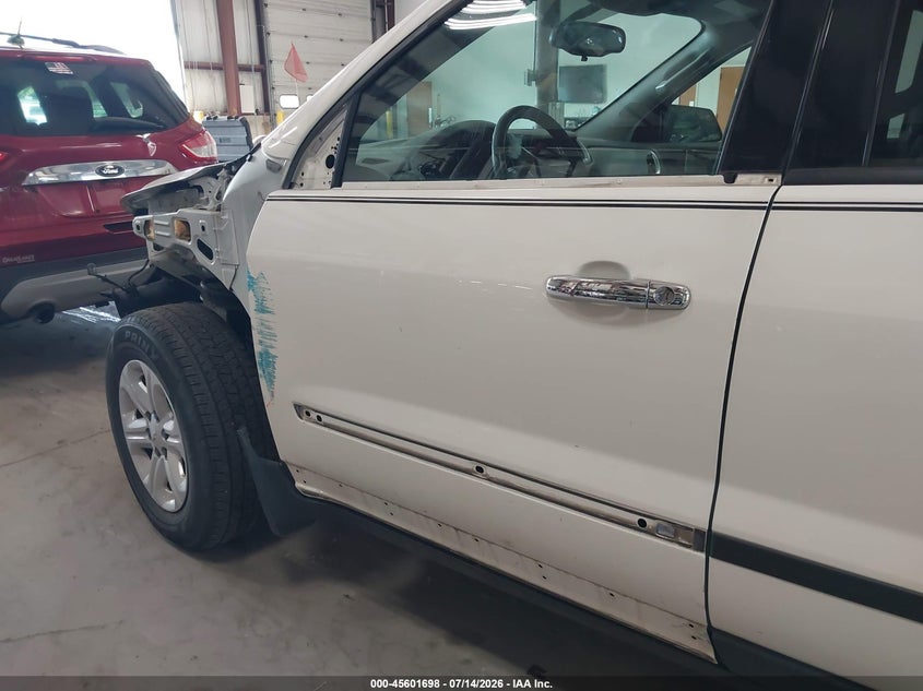 2014 Chevrolet Traverse Ls VIN: 1GNKRFED0EJ268696 Lot: 45601698