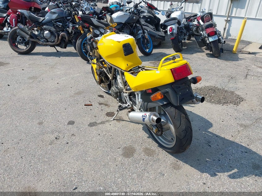1998 Ducati 900 Fe/Cr VIN: ZDM1LC4M3WB026975 Lot: 45601748