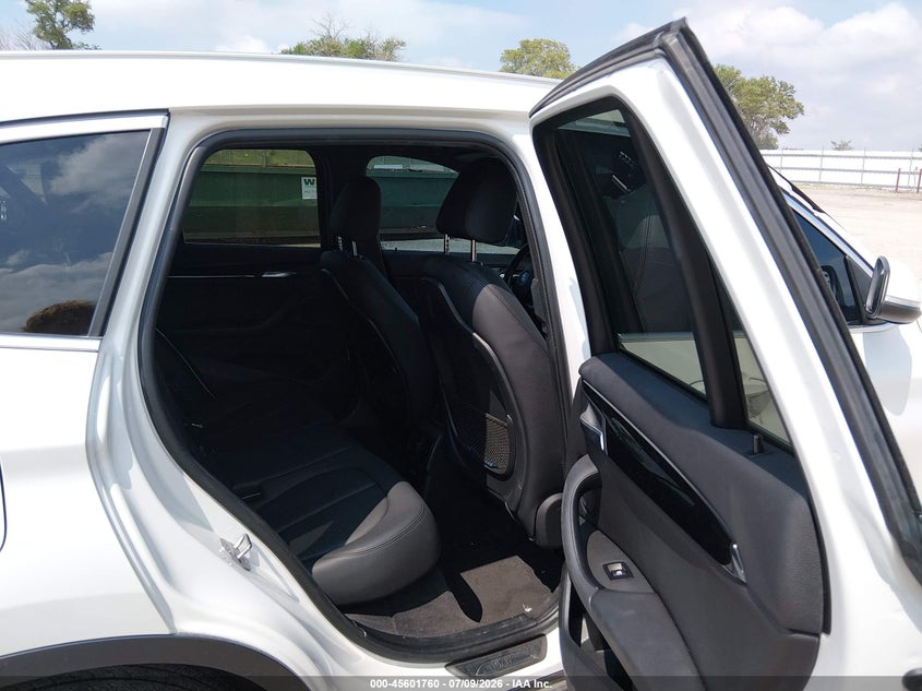 2019 BMW X1 xDrive28I VIN: WBXHT3C56K5L38501 Lot: 45601760
