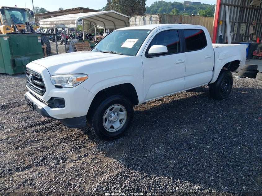 2017 Toyota Tacoma Sr, Rear, IAAI, VIN 5TFAX5GN1HX087702 — photo 2