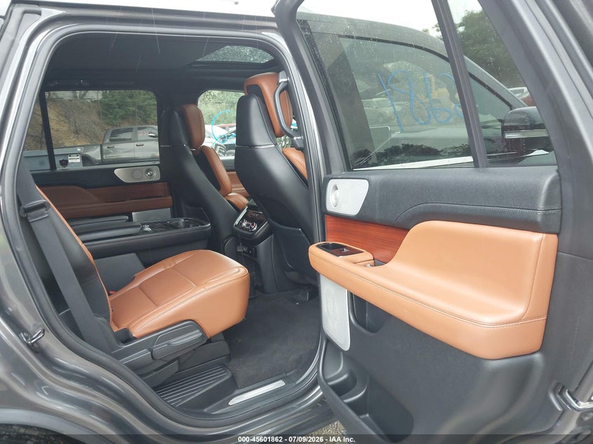 2018 Lincoln Navigator Reserve VIN: 5LMJJ2LT3JEL03046 Lot: 45601862