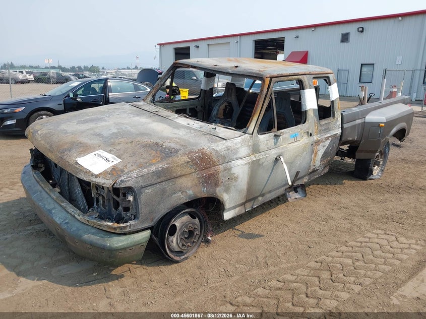 1993 FORD F350 auction photo 2
