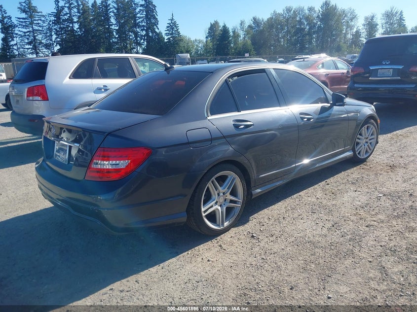 2013 MERCEDES-BENZ C 250 — zdjęcie 4