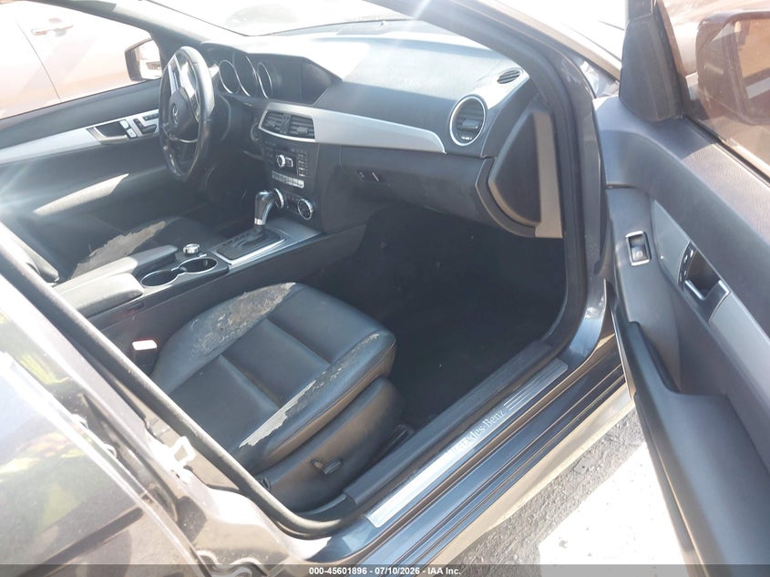 2013 MERCEDES-BENZ C 250 — zdjęcie 5