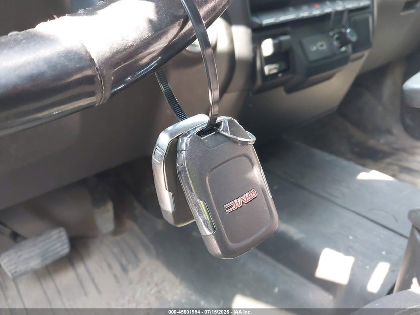 GMC SIERRA 1500 - zdjęcie 11