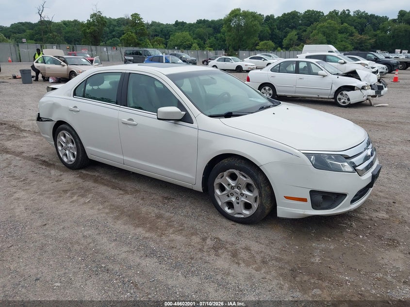 Vin: 3fahp0ha3br346452, lot: 46100424, ford fusion se 2011 img_1