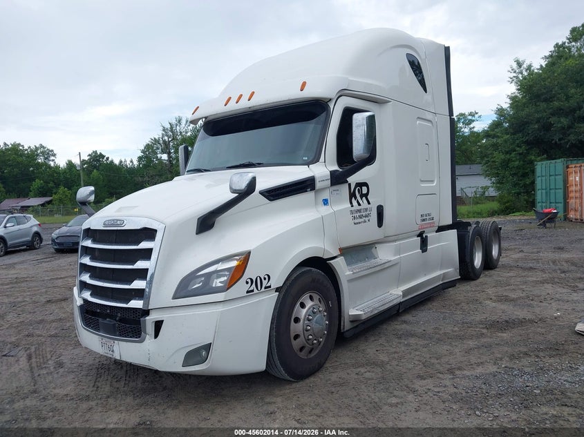 1FUJHHDR6LLLP7691 2020 Freightliner New Cascadia 126 photo 1