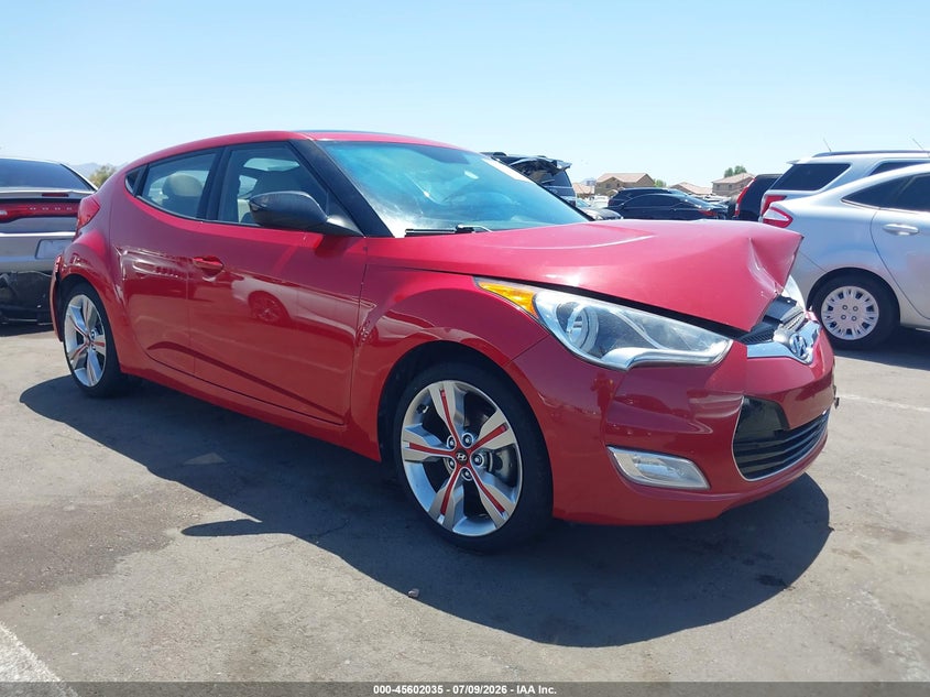 2013 Hyundai Base W/gray