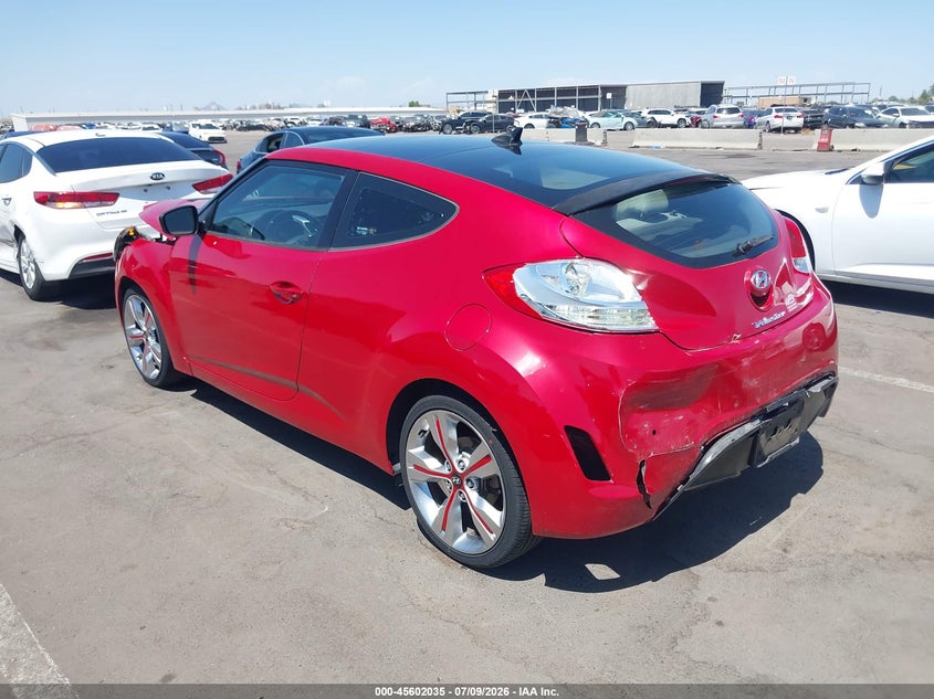 2013 HYUNDAI VELOSTER auction photo 3