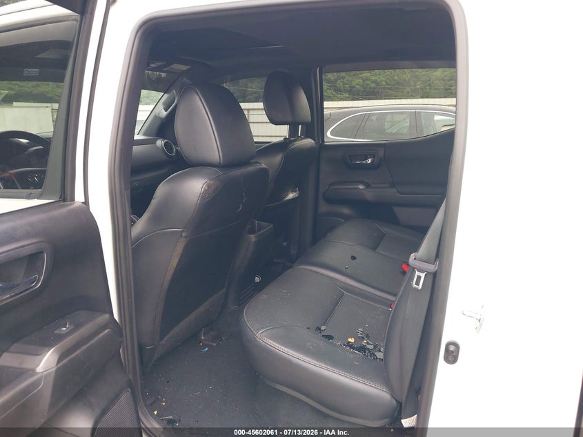 2021 TOYOTA TACOMA auction photo 8