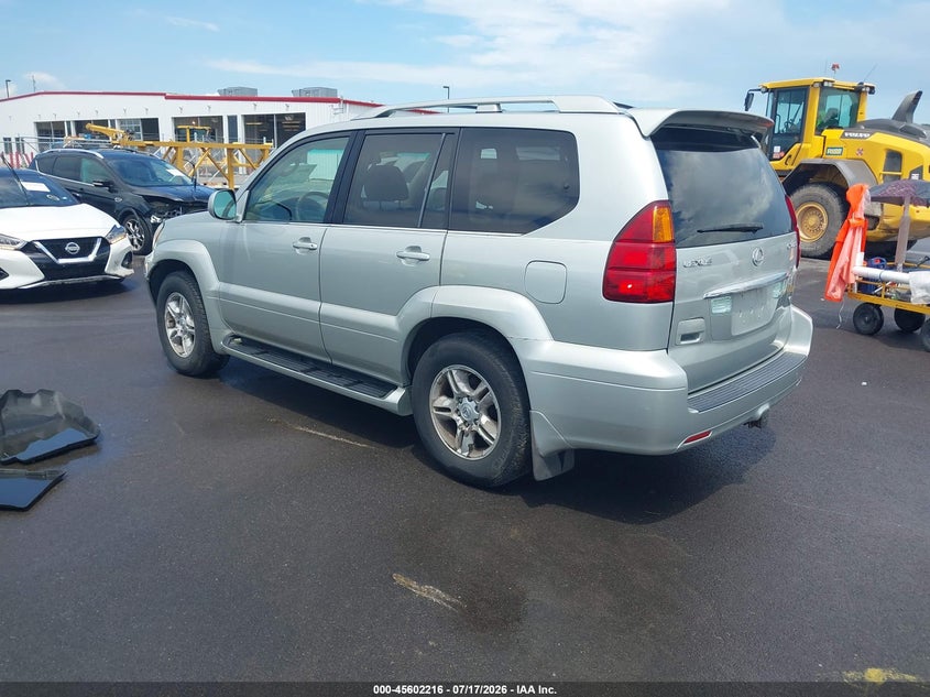 2003 LEXUS GX 470 auction photo 3