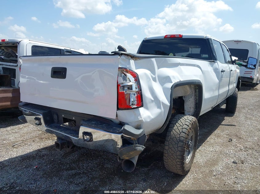 2018 GMC SIERRA 2500HD auction photo 4