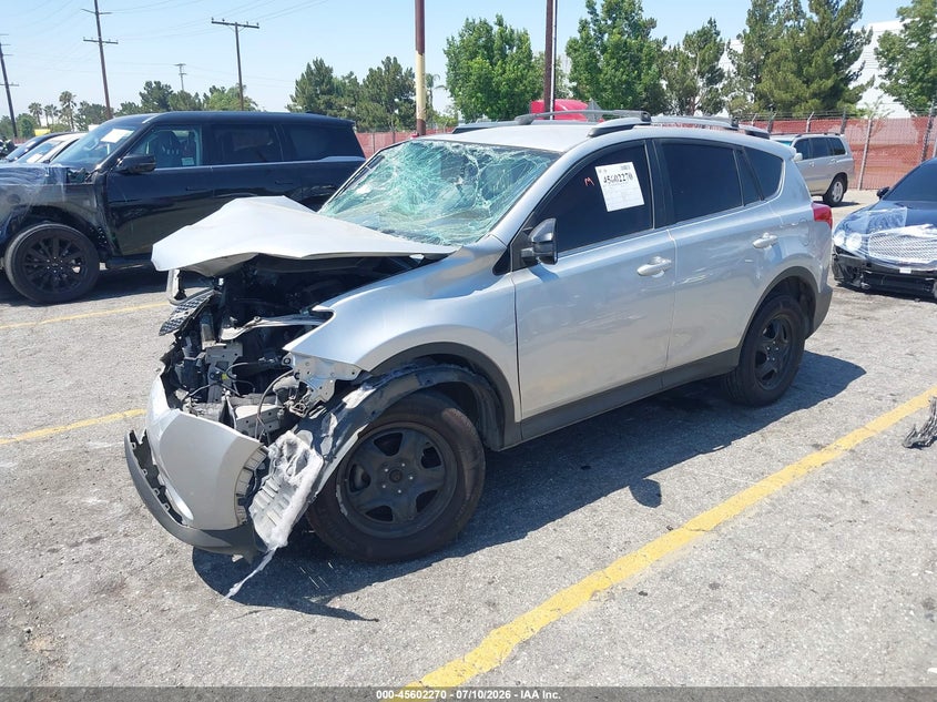2015 Toyota RAV 4, Front End, IAAI, VIN 2T3ZFREV4FW212838 — photo 2
