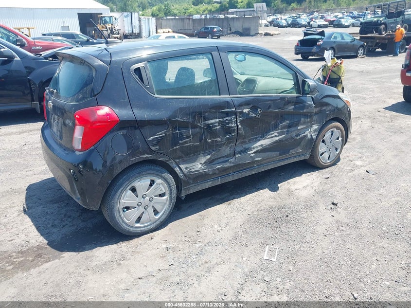 2017 CHEVROLET SPARK — zdjęcie 4