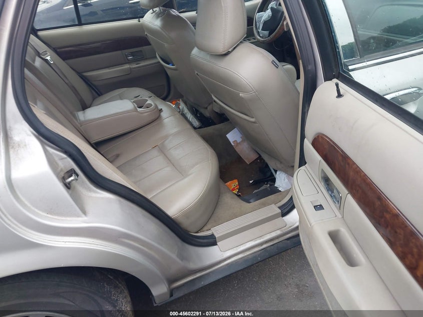 2010 Mercury Grand Marquis Ls (Fleet Only) VIN: 2MEBM7FVXAX612409 Lot: 45602291