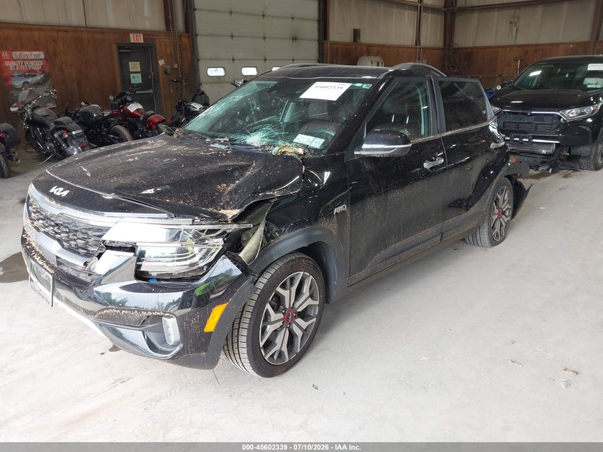 2022 KIA SELTOS auction photo 2