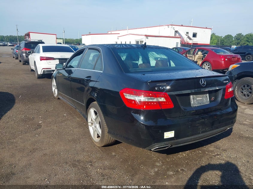 2011 MERCEDES-BENZ E 550 auction photo 3