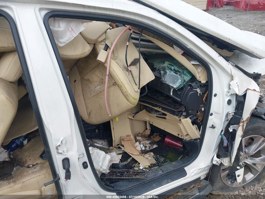 2015 TOYOTA HIGHLANDER auction photo 5