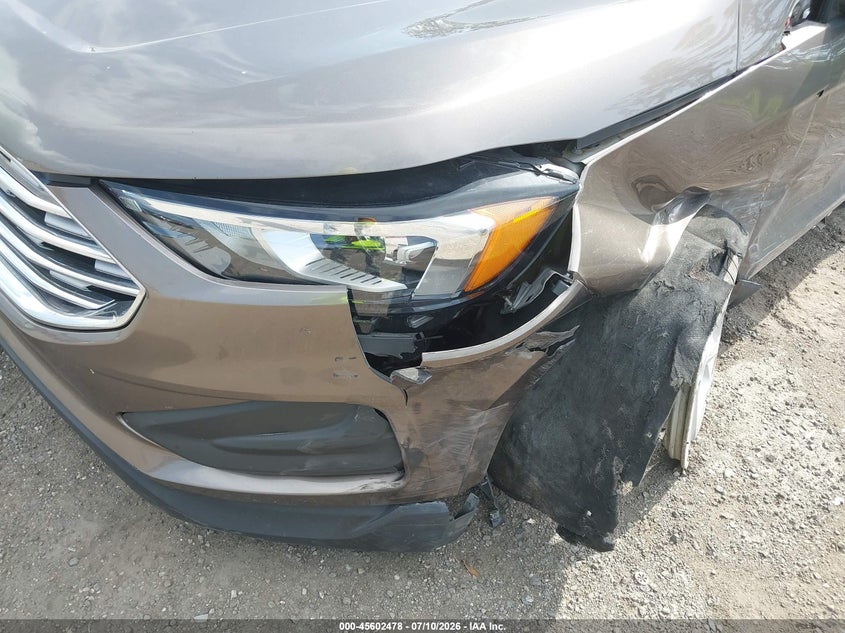 2019 FORD EDGE auction photo 6