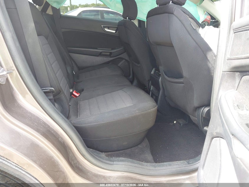 2019 FORD EDGE auction photo 8