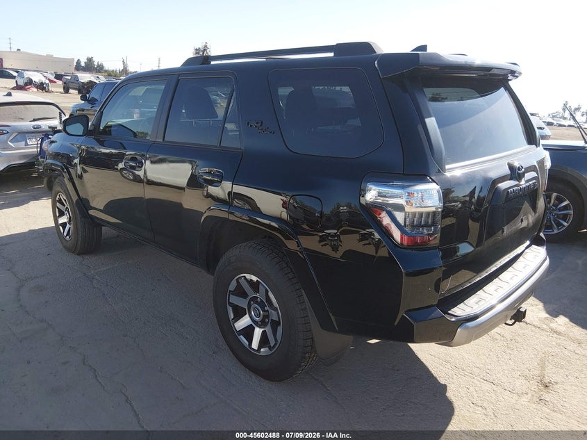 2023 TOYOTA 4RUNNER auction photo 3