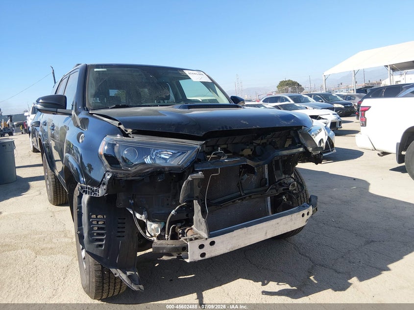 2023 TOYOTA 4RUNNER auction photo 6